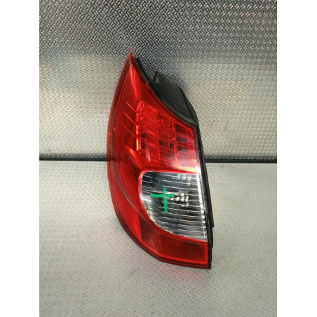 Feu arrière gauche Renault SCÉNIC II 1.5 dci (2005-2008) 5 portes