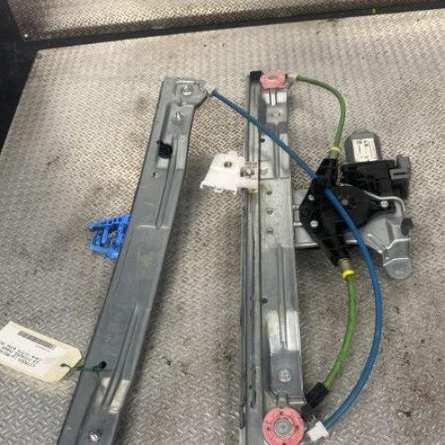 Mecanisme  moteur lève-glace avant droit Citroën C3 PICASSO 1.6 vti 120 (2009)