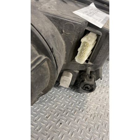 Phare gauche Peugeot 306 3-5 portes 1.9 d (1994-2001)