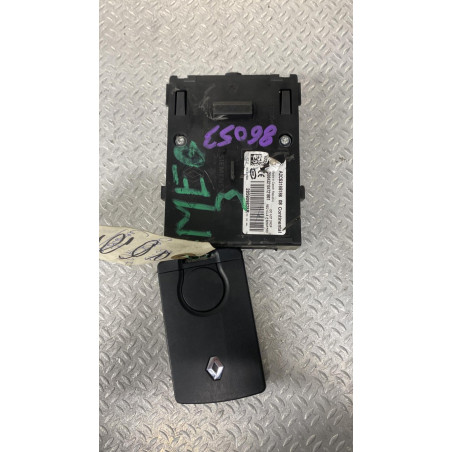 Lecteur de carte Renault MEGANE III 3-5 portes 1.9 dci (2008)