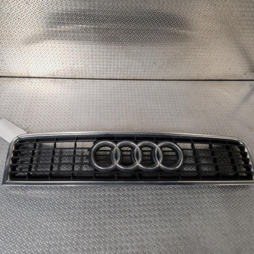 Calandre Audi A4 B6 Avant 1.9 tdi (2001-2004)