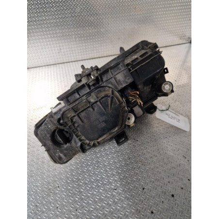 Phare droit Audi A4 B6 Avant 1.9 tdi (2001-2004)