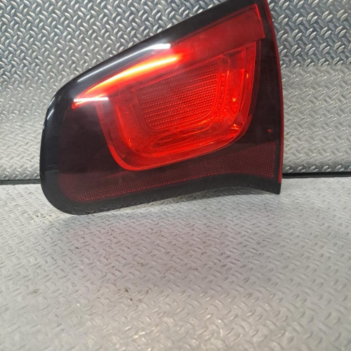 Feu arrière intérieur droit Citroën C3 II 1.4 hdi 70 (2009) 5 portes