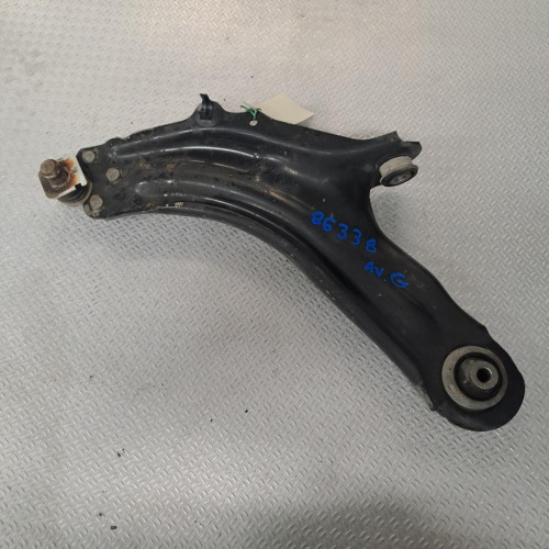 Triangle inf avg Renault KANGOO - GRAND KANGOO II 1.5 dci 90 (2008)