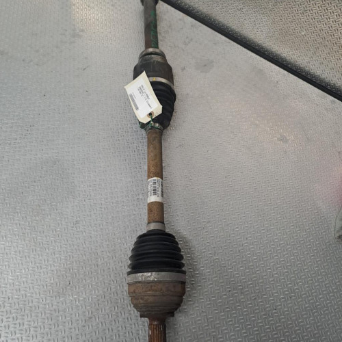 Transmission avant droite Dacia SANDERO 1.5 dci (2010)