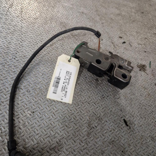 Serrure capot Vw GOLF PLUS V 1.9 tdi (2005-2009) 5 portes