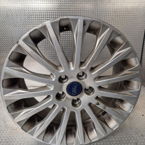 Jante tole 5 Ford FOCUS III A trois volumes 1.6 tdci (2010)