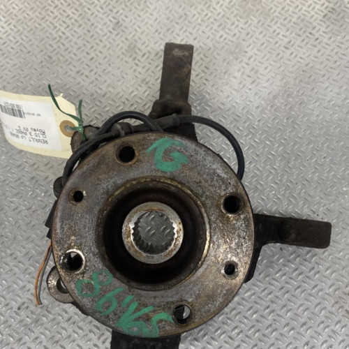 Moyeu avg Renault CLIO III 1.5 dci (2005-2012) 5 portes