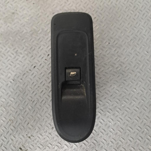 Commande lève-glace porte avant droite Citroën C5 III 2.0 hdi 140 (2008) 4 portes