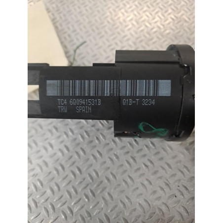 Interrupteur commande de phares Vw POLO 1.2 12v (2001-2007) 5 portes