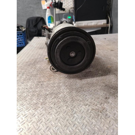 Compresseur air conditionne Mini MINI CLUBMAN Cooper d (2014)