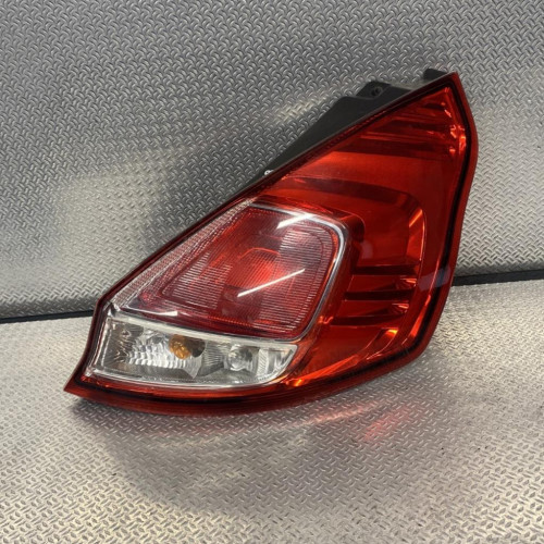 Feu arrière droit Ford FIESTA VI 1.0 (2013-2017)