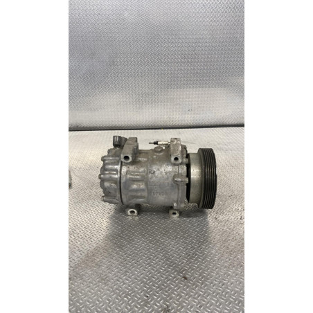 Compresseur air conditionne Dacia LOGAN MCV 1.5 dci (2007)