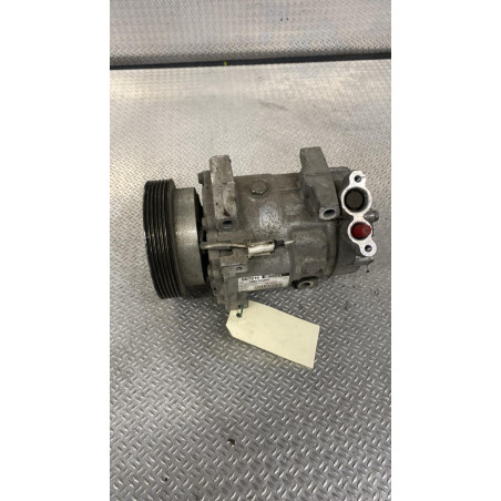 Compresseur air conditionne Dacia LOGAN MCV 1.5 dci (2007)