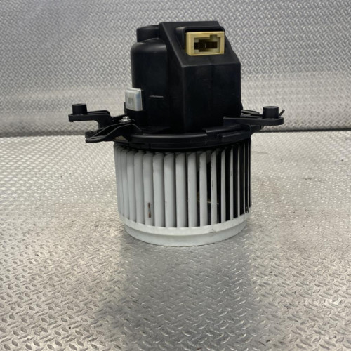 Ventilateur de chauffage Opel VIVARO C Camionnette 2.0 (2019)