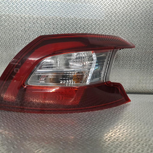 Feu arrière droit Peugeot 308 II 2.0 gt bluehdi 180 (2014-2021)