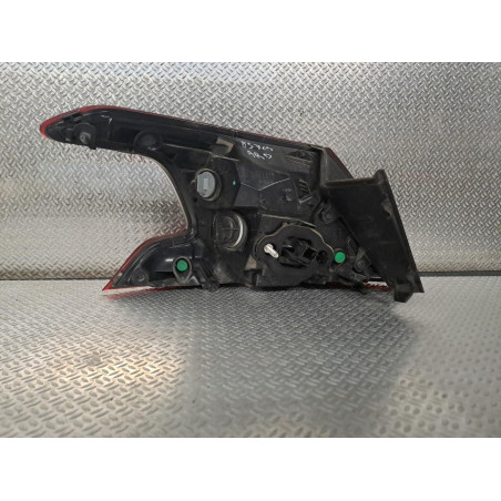 Feu arrière droit Peugeot 308 II 2.0 gt bluehdi 180 (2014-2021)