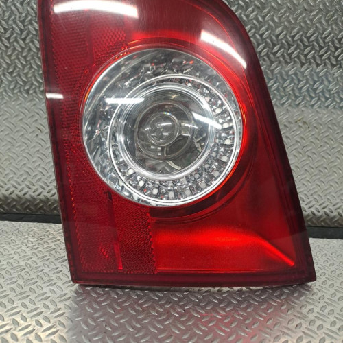 Feu arrière intérieur droit Vw PASSAT B6 Variant 2.0 tdi 16v (2005-2010) 5 portes