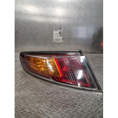 Feu arrière gauche Honda CIVIC VIII Hatchback 2.2 ctdi (2005) 5 portes