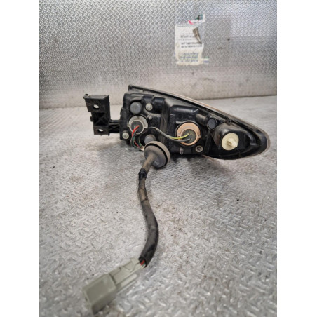 Feu arrière gauche Honda CIVIC VIII Hatchback 2.2 ctdi (2005) 5 portes