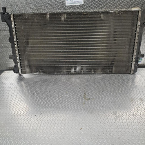Radiateur Vw POLO V 1.6 tdi (2009) 5 portes