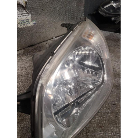 Phare gauche Hyundai GETZ 1.1 (2002-2005)