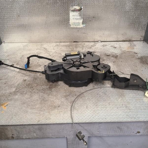 Moteur elect porte coulissante gauche Peugeot 807 2.0 hdi (2009) 5 portes