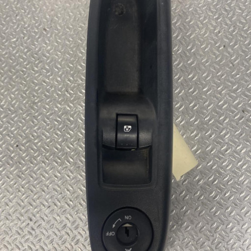 Commande lève-glace porte avant droite Renault CLIO II 1.5 dci (2001-2009) 3 portes