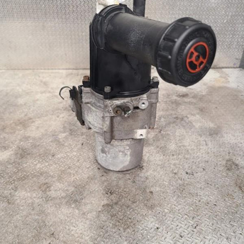 Pompe direction assistee Peugeot 307 2.0 hdi 90 (2000-2007) 5 portes