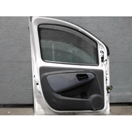 Porte avant gauche Peugeot BIPPER TEPEE 1.4 hdi (2008)