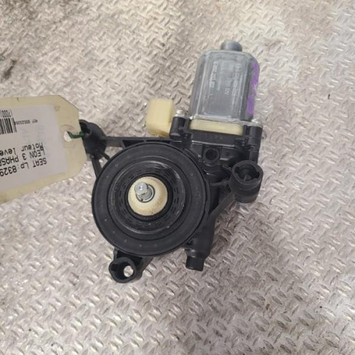 Mecanisme  moteur lève-glace avant droit Seat LEON 1.5 tsi (2018-2020)
