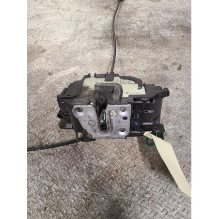 Serrure porte avg Renault CLIO III 1.6 16v (br05, br0b, br0y, br15, br1j, br1m, br1y, cr0b,... (2005-2014) 5 portes