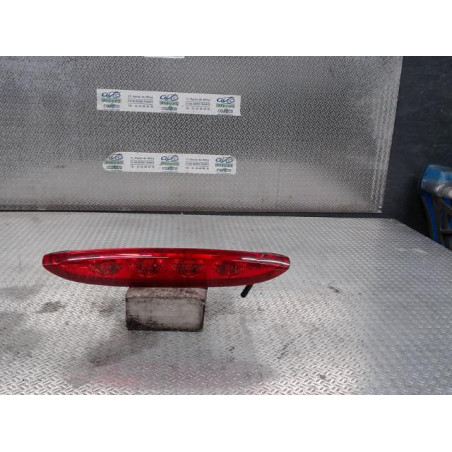 Feux stop supplementaire Peugeot 208 I 1.4 hdi (2012) 3 portes