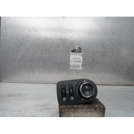 Interrupteur commande de phares Opel CORSA F 1.5 (2019)