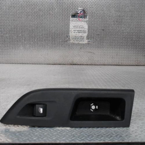 Commande leve-glace porte arrière gauche Opel CORSA F 1.5 (2019)
