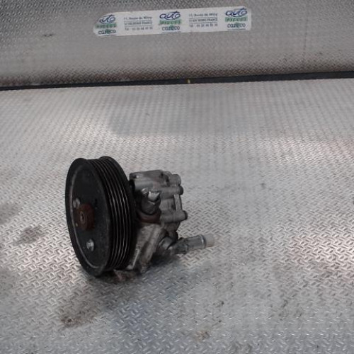 Pompe direction assistee Renault TRAFIC II Camionnette 2.0 dci 90 (2006)