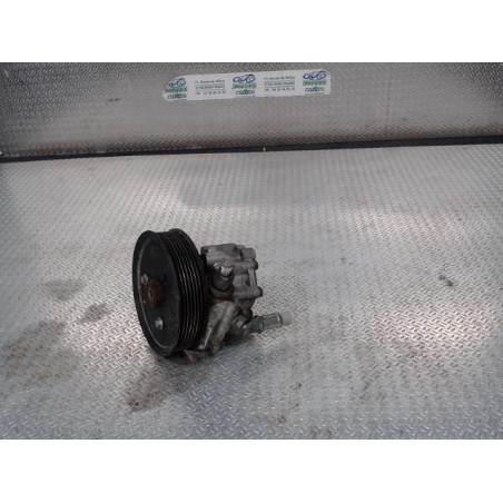 Pompe direction assistee Renault TRAFIC II Camionnette 2.0 dci 90 (2006)