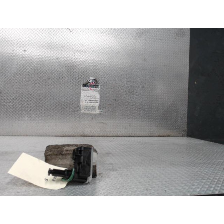 Actionneur portillon aile arg RENAULT CLIO 5  CLIO 5