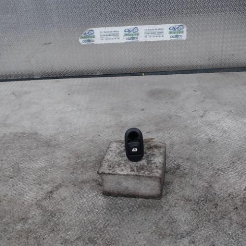 Commande lève-glace porte avant droite Citroën C3 I 1.6 16v (2002-2010) 5 portes