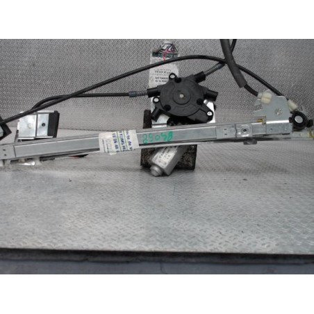 Mecanisme  moteur lève-glace avant droit Seat IBIZA II 1.9 sdi (1996-1999)