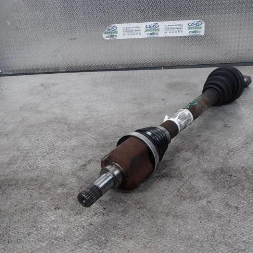 Transmission avant gauche Peugeot 208 I 1.6 hdi (2012)