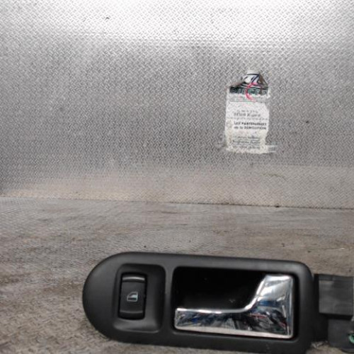 Commande lève-glace porte avant droite Vw GOLF IV 1.9 tdi (1997-2004) 3 portes