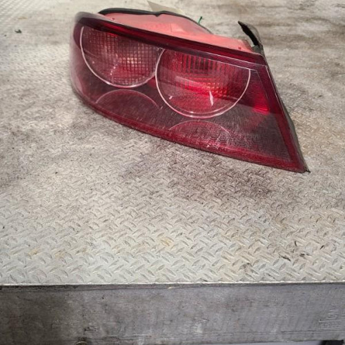 Feu arrière gauche Alfa romeo 159 1.9 jtdm 16v (2005-2011)