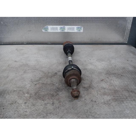 Transmission avant gauche Suzuki SPLASH 1.3 cdti (2008)