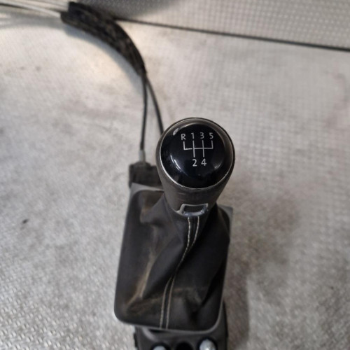 Levier de vitesses Vw GOLF VII 1.6 tdi (2012-2017)