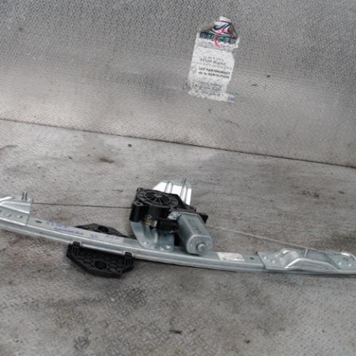 Mecanisme  moteur lève-glace avant droit Dacia SANDERO II 1.5 dci (2012) 5 portes