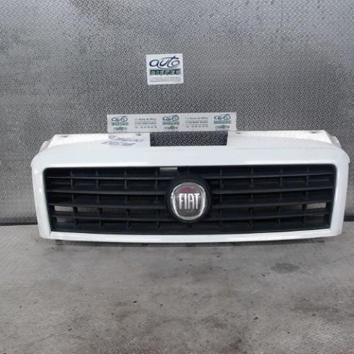 Calandre Fiat DOBLO Camionnette-Monospace 1.3 jtd 16v multijet (2006)