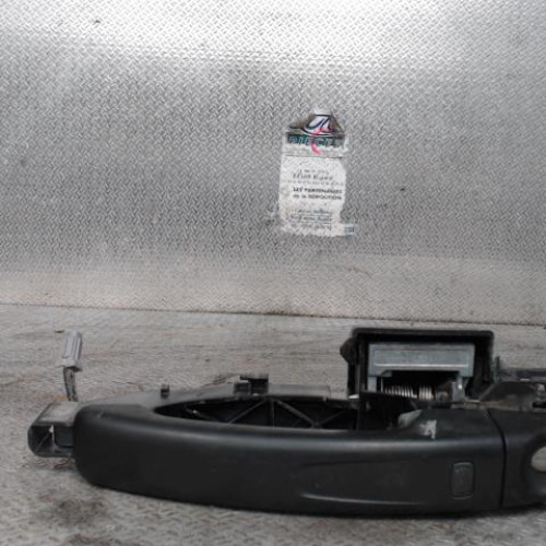 Poignee ext coffre Nissan NV400 Camionnette Dci 145 (2011)