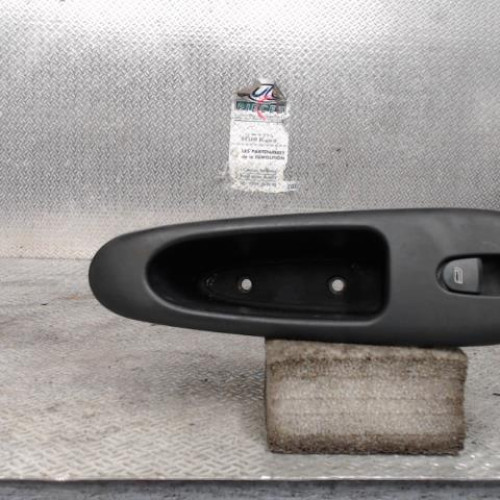 Commande lève-glace porte avant droite Alfa romeo 156 Sportwagon 1.9 jtd (2003-2006)