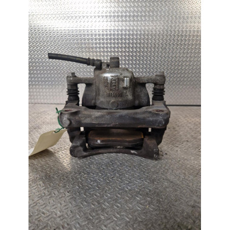 Etrier de frein avant gauche Renault MEGANE IV 3-5 portes 1.5 dci 110 (2015)